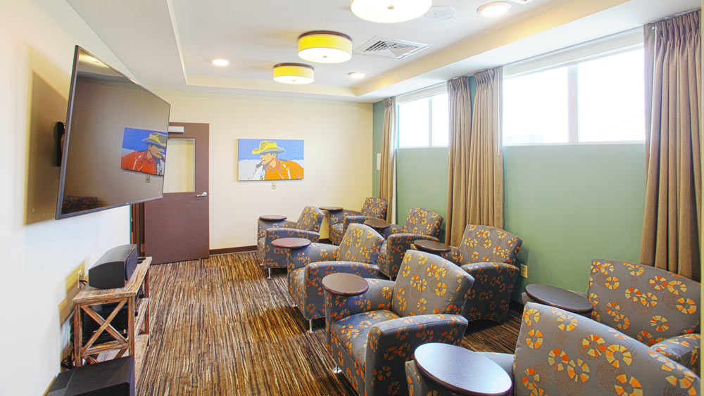 assisted-living-houston-theatre